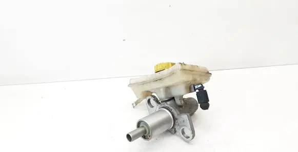 Audi A4 S4 B7 8E 8H Master brake cylinder 8E0611301G