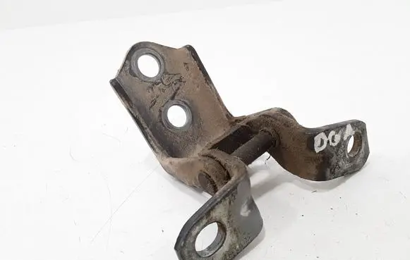 Mazda 3 I Rear door lower hinge