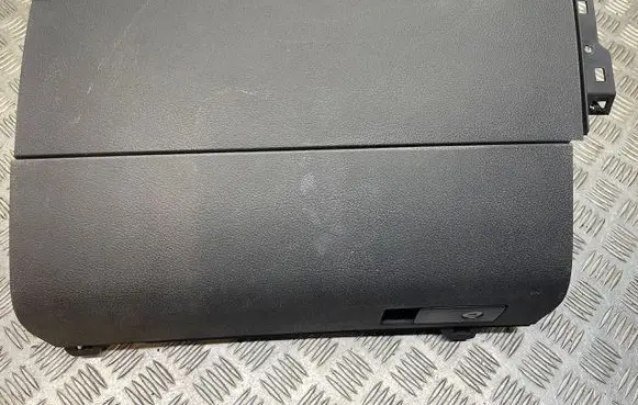 Volkswagen Touran I Glove box 1T1857097 1T1857097C
