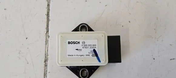 Nissan Qashqai ESP acceleration yaw rate sensor 0265005665 7018564 47931JD00A