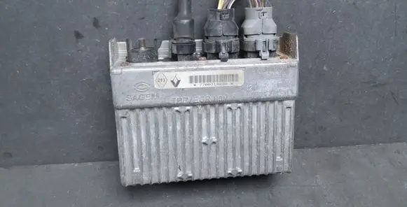 Renault Scenic II - Grand scenic II Glow plug pre-heat relay 7700314680 216532485A