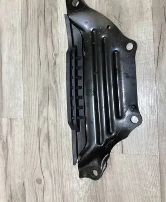 Toyota Hilux VIII Front underbody cover/under tray 