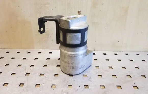 Air conditioning (A/C) expansion valve