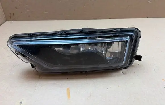 Volkswagen Amarok Front fog light 2H6941699B