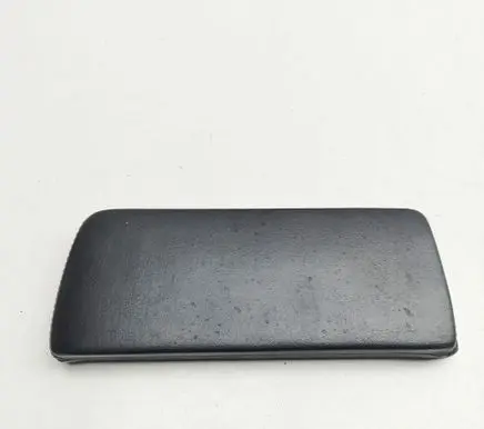 Tesla Model X Armrest 104644421D