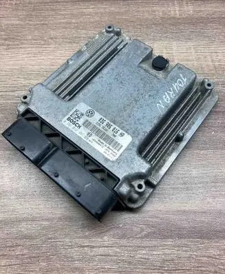 Volkswagen Touran I Engine control unit/module ECU 03G906016HP 0281012361
