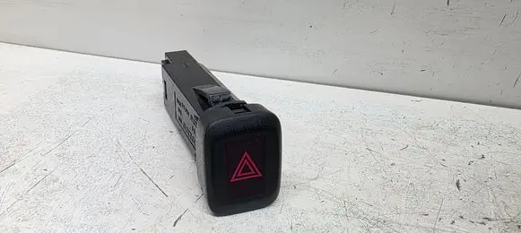 Volvo V60 Hazard light switch 9123681