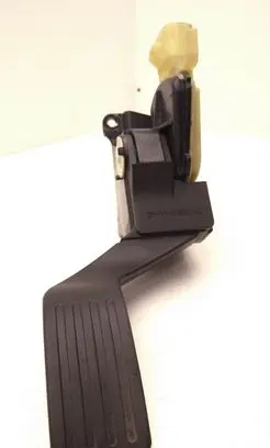 Ford Focus Accelerator throttle pedal 2M519F836AF