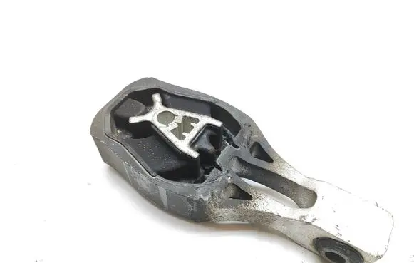 Peugeot 3008 II Engine mount bracket 9811786680 20211205217