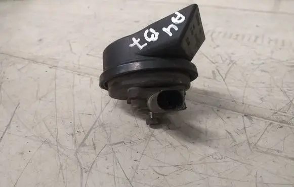 Audi A4 S4 B7 8E 8H Horn signal 8E0961223A
