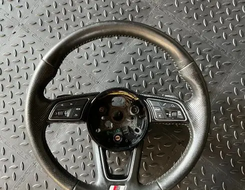 Steering wheel