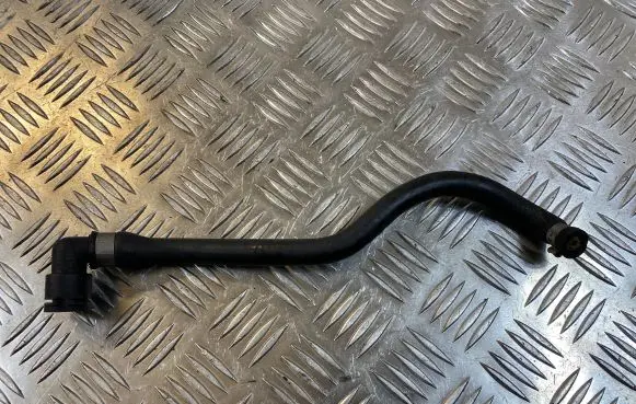 BMW 5 E60 E61 Engine coolant pipe/hose 1712370