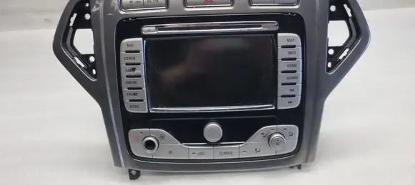 Ford Mondeo MK IV Radio/CD/DVD/GPS head unit 7612300532 3A0532780