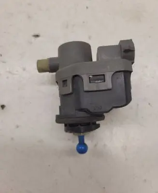 Renault Scenic I Headlight level adjustment motor 7700420737 26056AU300