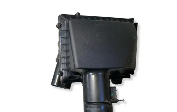 Renault Trafic III (X82) Air filter box 165009078R 165006196R 93867738