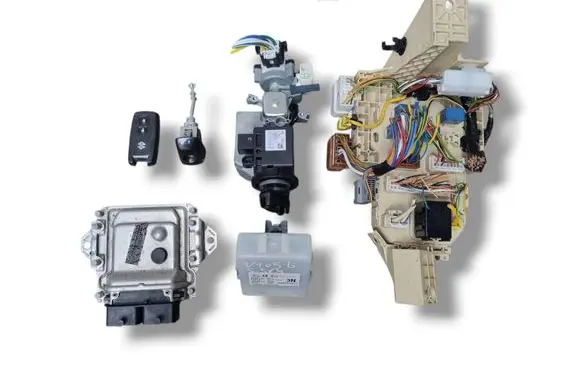 Engine ECU kit and lock set
