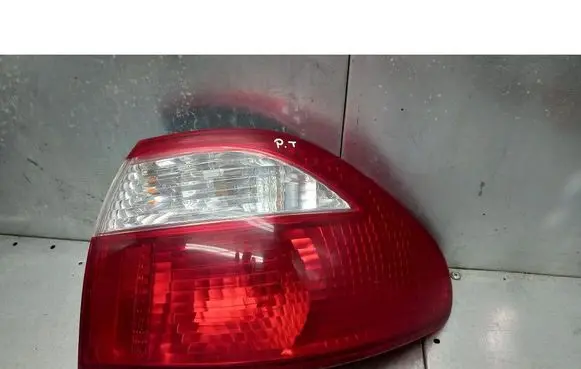 Mazda 626 Rear/tail lights