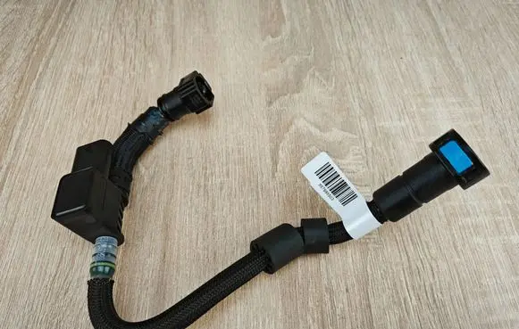 BMW X4 G02 Fuel line pipe 8579955 8476467