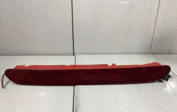 Volkswagen PASSAT B6 Third/center stoplight 1K6945097B