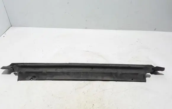 Chrysler Pacifica Intercooler air guide/duct channel 68229146AA