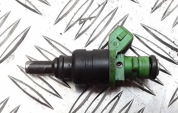 Mercedes-Benz E W211 Fuel injector 2710780549
