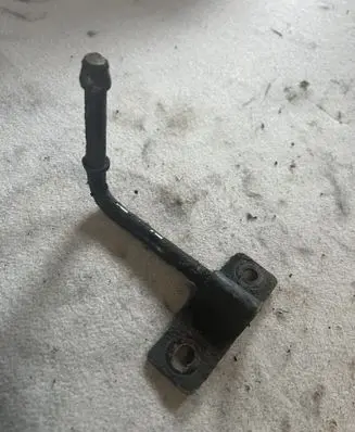 Jeep Grand Cherokee (WJ) Muffler mount bracket/holder 