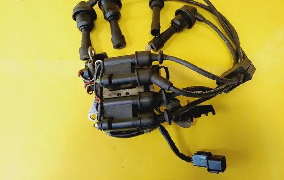 Hyundai Lantra I High voltage ignition coil 2730133010