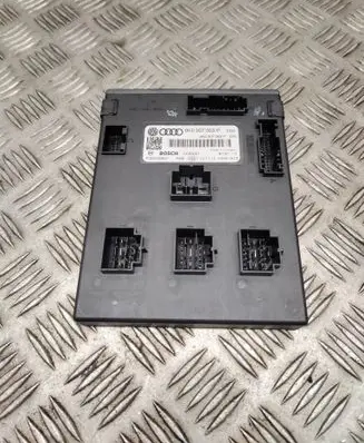 Audi A5 Sportback 8TA Comfort/convenience module 8K0907063P 10030001 F005V00851