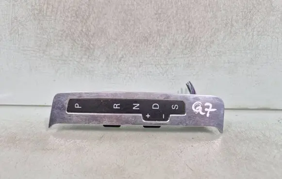 Audi Q7 4L Gear shift selector indicator 4L2713463A