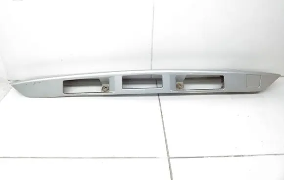 Mazda Premacy Trunk door license plate light bar C10050811