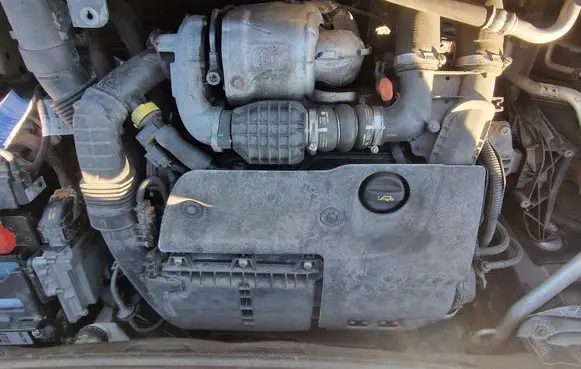 Peugeot 3008 II Engine 1614411580