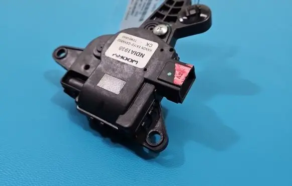 KIA Stinger A/C air flow flap actuator/motor NDIA1938 IMPRK1522283