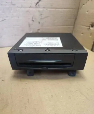 Volvo V50 Navigation unit CD/DVD player 30679669 41060129 3AF311CC