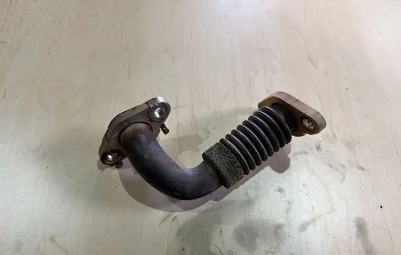 Volkswagen Crafter Exhaust gas pipe 04L131521BF