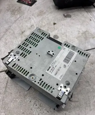Saab 9-3 Ver1 CD/DVD changer 12799471 00011346 12901087