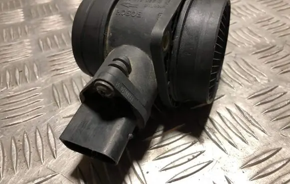 Volkswagen Golf VI Mass air flow meter 0280217121 06A906461