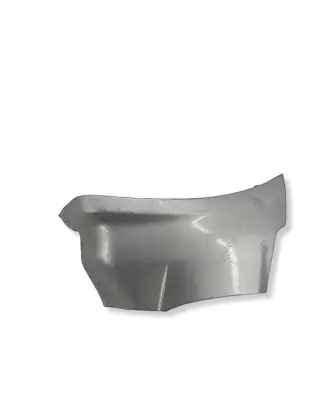 Mitsubishi Pajero Fender end trim M438733