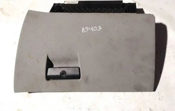 BMW X3 E83 Glove box 291469