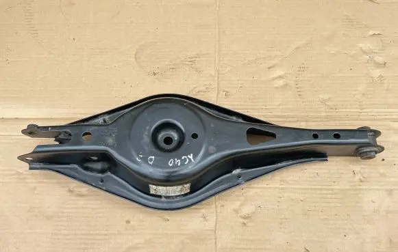Volvo XC40 Rear upper control arm/wishbone 32221200 8888776029