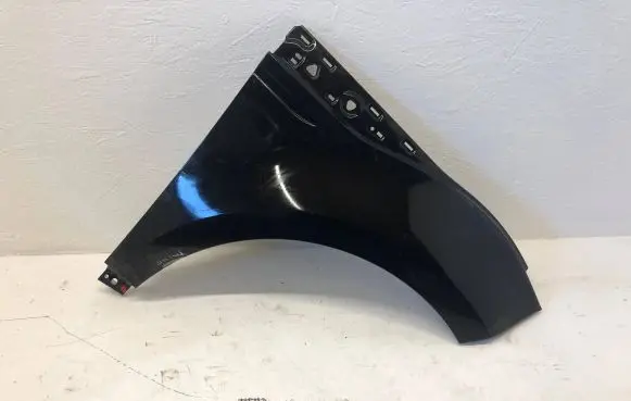 Land Rover Evoque II Fender K8D216015AB