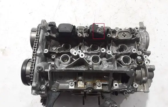 Audi Q7 4M Engine head 06M103062AK