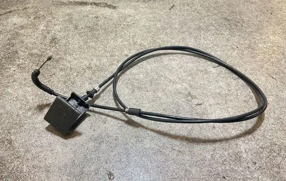 Ford Fiesta Engine bonnet (hood) release handle