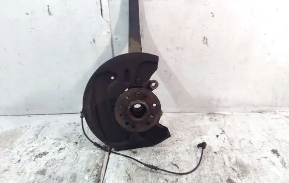 Mercedes-Benz ML W164 Front wheel hub spindle knuckle