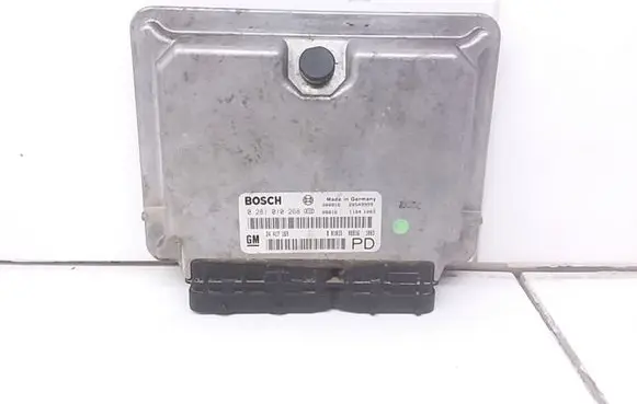 Opel Zafira A Engine control unit/module 0281010268 24417169