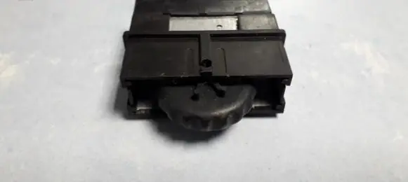 Renault Megane I Headlight level height control switch 7700841245 103517
