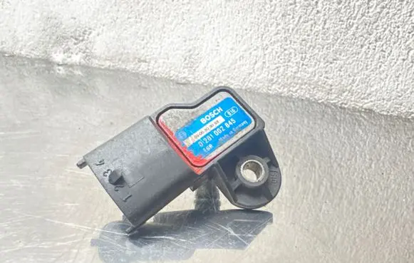 Opel Zafira A Air pressure sensor 0281002845 0906303BS8