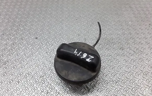 Nissan Micra Fuel tank filler cap 