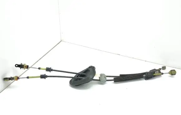 Gear shift cable linkage