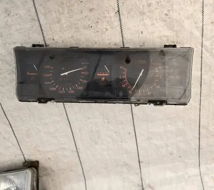 Nissan Terrano Speedometer (instrument cluster)
