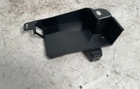 BMW 5 G30 G31 Other trunk/boot trim element 7447173